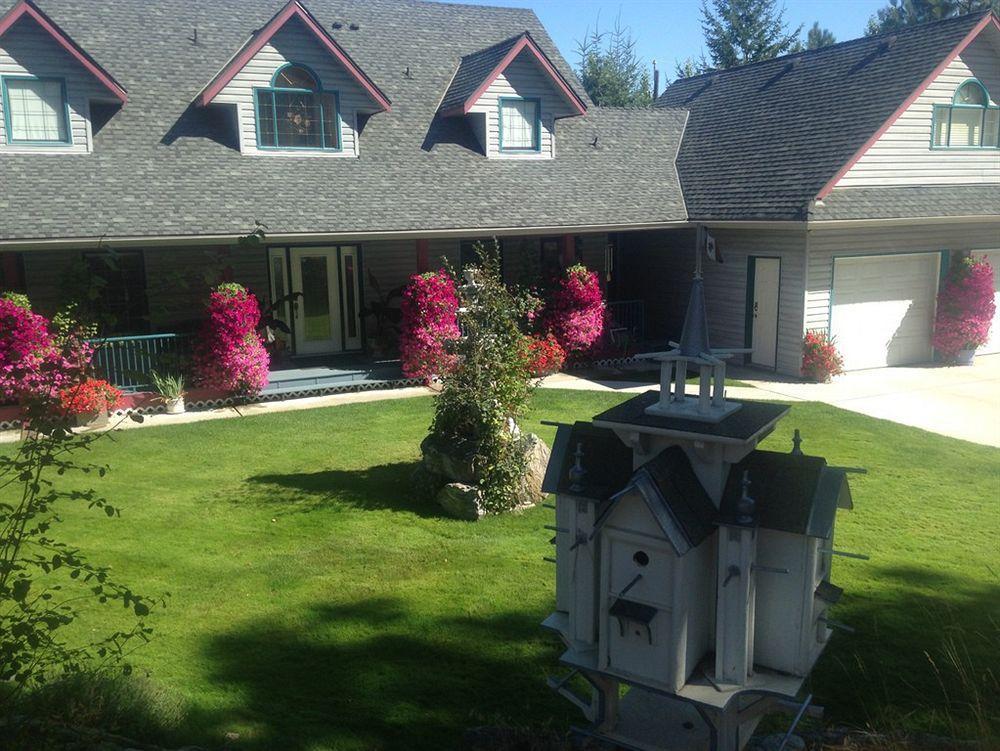 Eagle'S Nest B&B Lake Country Exterior photo